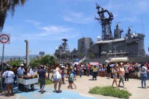 Disfrutan miles de acapulqueños recorridos en los buques de la Autodefensa de Japón