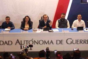 La UAG tendrá 15 mil 334 jóvenes de nuevo ingreso en sus preparatorias, celebra el rector