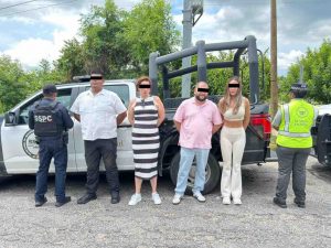 Detienen a ex colaborador de Astudillo y a Miss Guerrero 2024; portaban un arma sin permiso