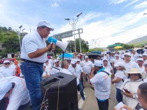Protestas simultáneas del SNTE en la capital, Acapulco, Iguala y Altamirano