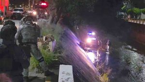 Arrojan tres cuerpos al cauce del río Huacapa frente a un club nocturno de Chilpancingo