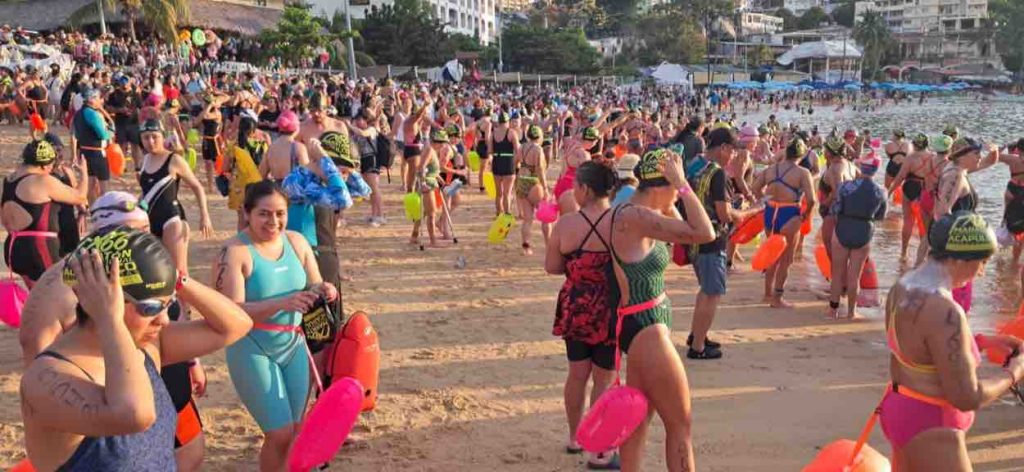 Buen fin de semana con miles de turistas en Acapulco - El Sur Acapulco ...