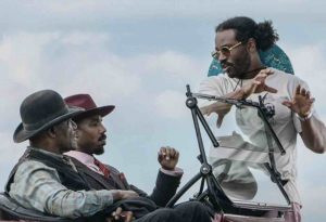 Gana el director Ryan Coogler anoche la estatuilla a Mejor Guion Original por Pecadores