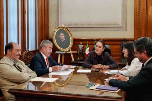 EU nos puede ayudar “muchísimo” si frena el tráfico ilegal de armas a México: Sheinbaum