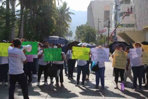 Protestas del SNTE para exigir mejor servicio del ISSSTE