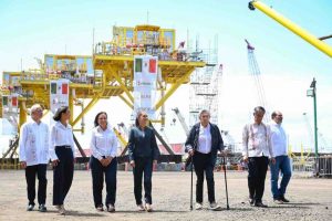 El fortalecimiento de Pemex y CFE garantizará la soberanía energética del país, sostiene Sheinbaum