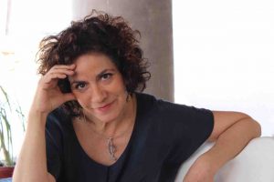 Obtiene la escritora Silvia A. Peláez el Premio Nacional de Dramaturgia Juan Ruiz de Alarcón 2026