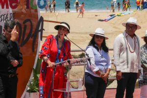 Exhorta Josefina Rodríguez a empresarios a invertir en un Acapulco que se renueva