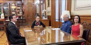Sheinbaum anuncia relevo en Pemex: sustituye Juan Carlos Carpio a Víctor Rodríguez Padilla