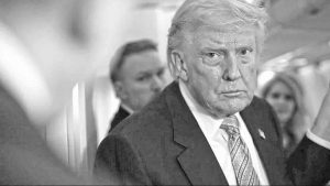 Trump suspende ataques contra Irán previstos para este martes a petición de aliados árabes