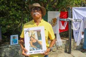 Protestan en la Zona Sur de la UAG para exigir información sobre el ataque a balazos