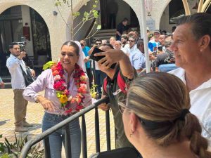 Inaugura Evelyn Salgado la remodelación parcial de la zona comercial de Ixtapa