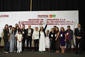 Se registran 17 para el cargo del que saldrá el candidato a la gubernatura de Morena y aliados
