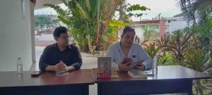Presentan en Acapulco poemario que reflexiona sobre la pérdida de un ser muy querido
