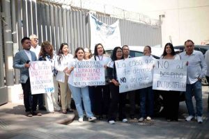 Protestan contra despidos en el Poder Judicial de la Federación