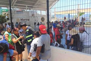 En reunión con Fonatur, comerciantes de playa se quejan por anuncio de cobro