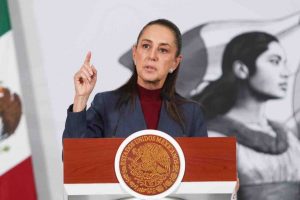 Sheinbaum pide a la FGR revisar si México puede reclamar parte de los 15 mil mdd de El Mayo