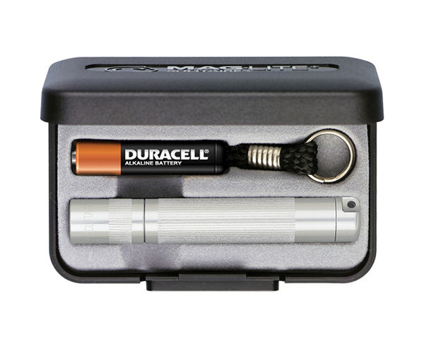 Solitaire Flashlight w/ Key Lead in Presentation Box, 1 Cell AAA < Maglite 
