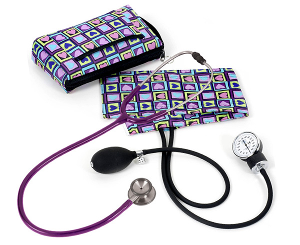 Aneroid Sphygmomanometer / Clinical I Stethoscope Kit, Adult, Four Square Hearts, Print < Prestige Medical #A126-FSH 