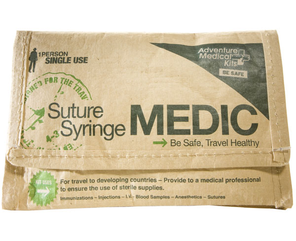 Suture/Syringe Medic < Adventure Medical #0130-0468 