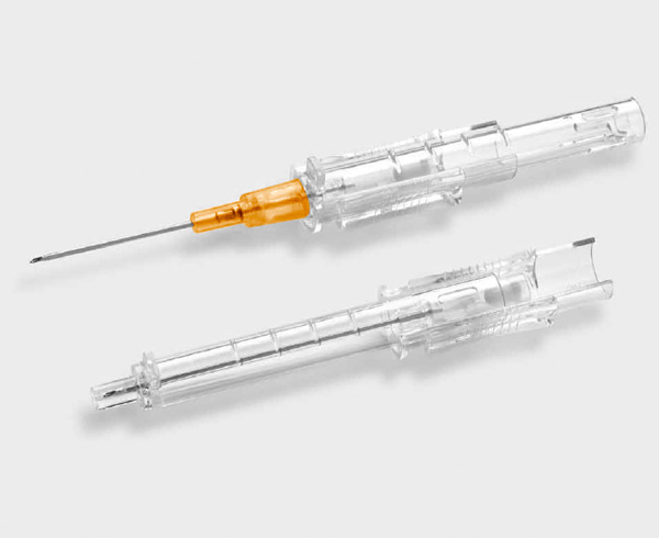 Jelco Protectiv Safety IV Catheter, Straight Hub < Smiths Medical 