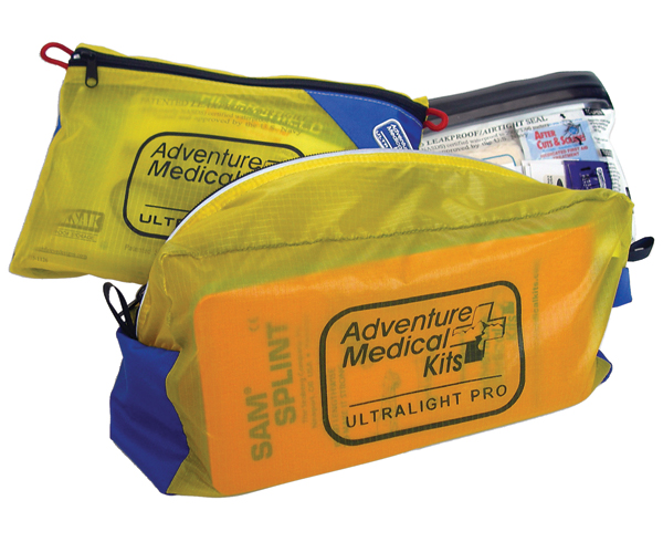 Ultralight / Watertight Pro < Adventure Medical #0100-0186 