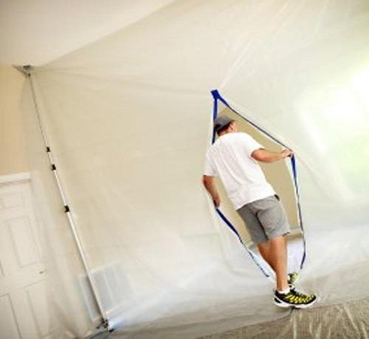 2 3/4 in x 7 ft Trimaco EZ Up Peel + Stick Plastic Sheeting Zipper 2