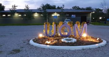 Camping UOMRA Zárate, ya están los Bungalows y el área de carpas.
