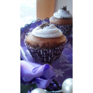 Toblerone chocolate-whipped cream center