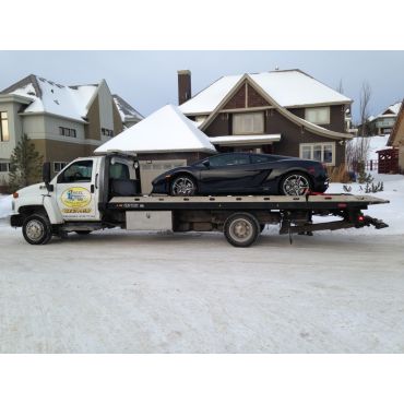 Lamborghini SEEL Towing