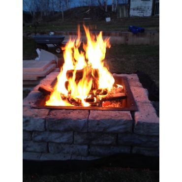 National Tavern PROFILE.logo