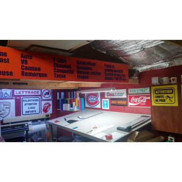 Enseigne à bas prix