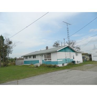 21 St-Antoine Street, Opasatika $45,000