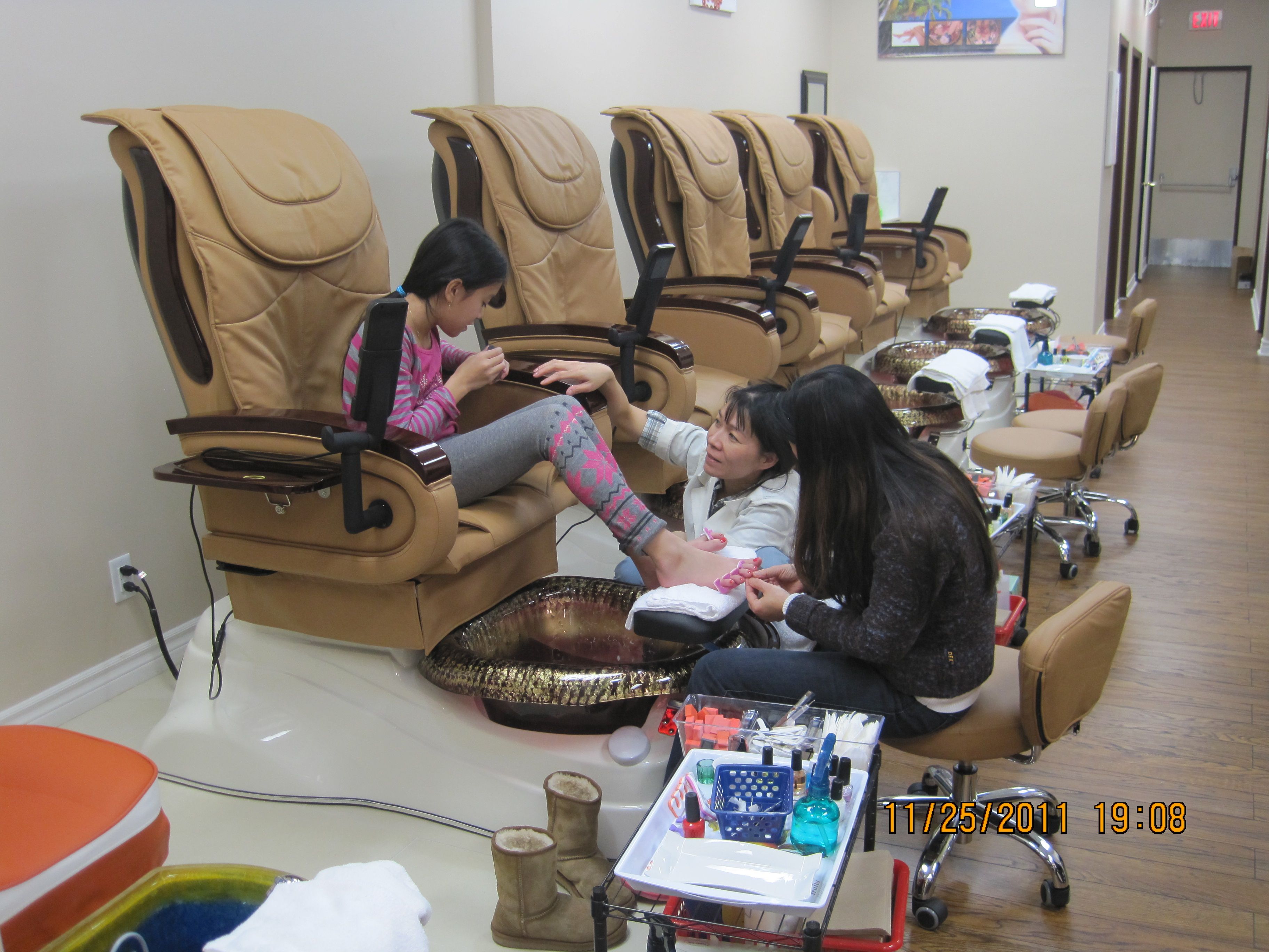 Nails 4 U in Kanata, Ontario 6138369999 411.ca