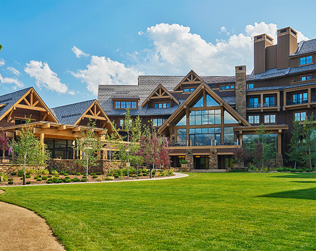Montage Big Sky lawn