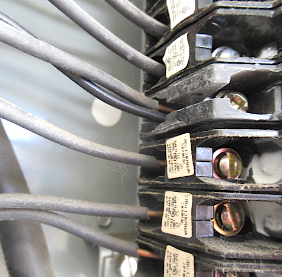 Inspecting the Main Electrical Panelboard During a Home Inspection