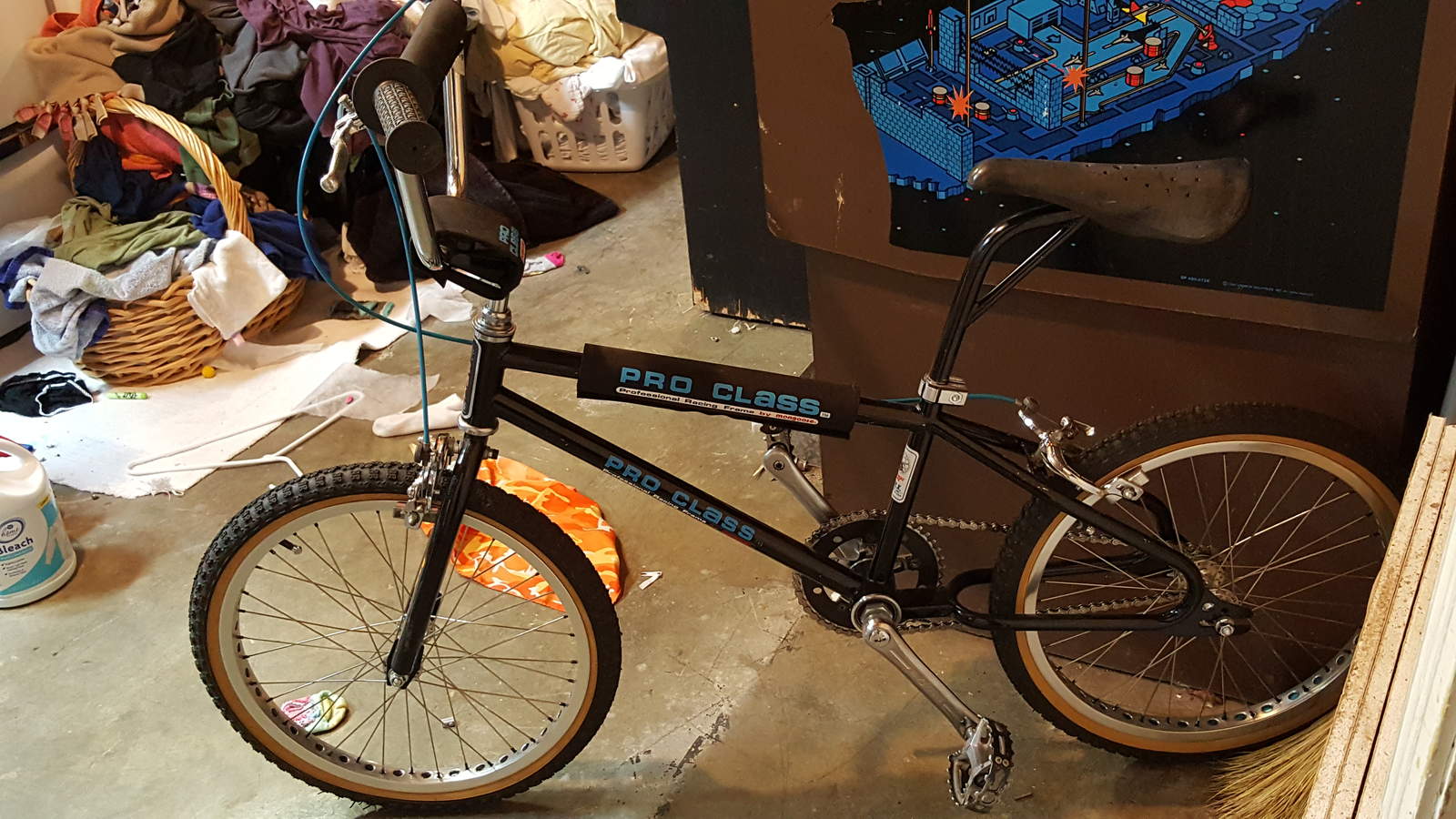 Mongoose chrysler pro