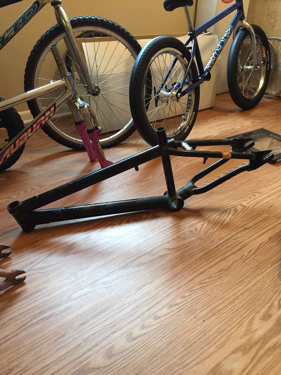 Garage sale pick ups! Frames, Wheelsets, and DVDs Forums
