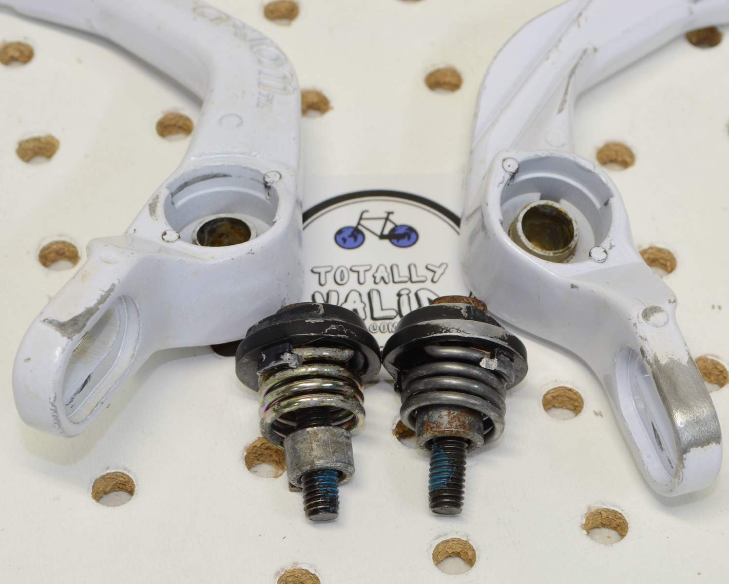 BMXmuseum.com For Sale / AXIOM U-Brake white off 1988 FREESTYLE TOUR PFT