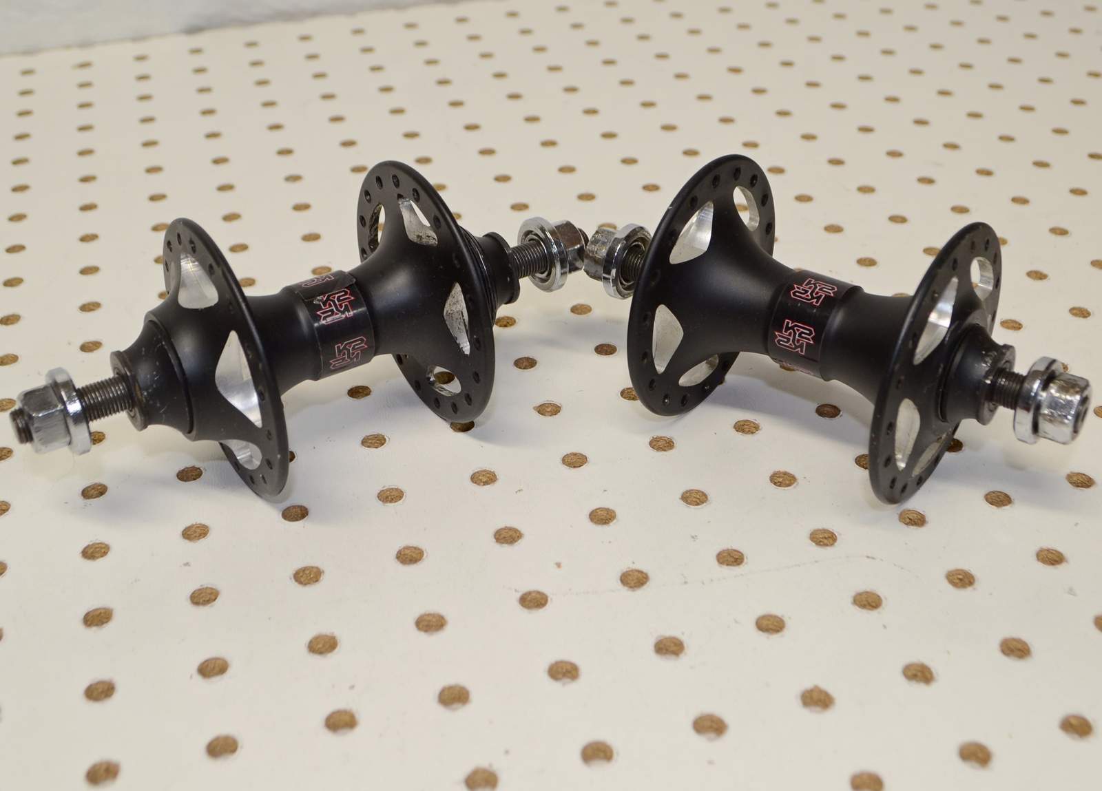 For Sale / K2 Hubset 36 hole BMX 36h Sheriffs Star hubs