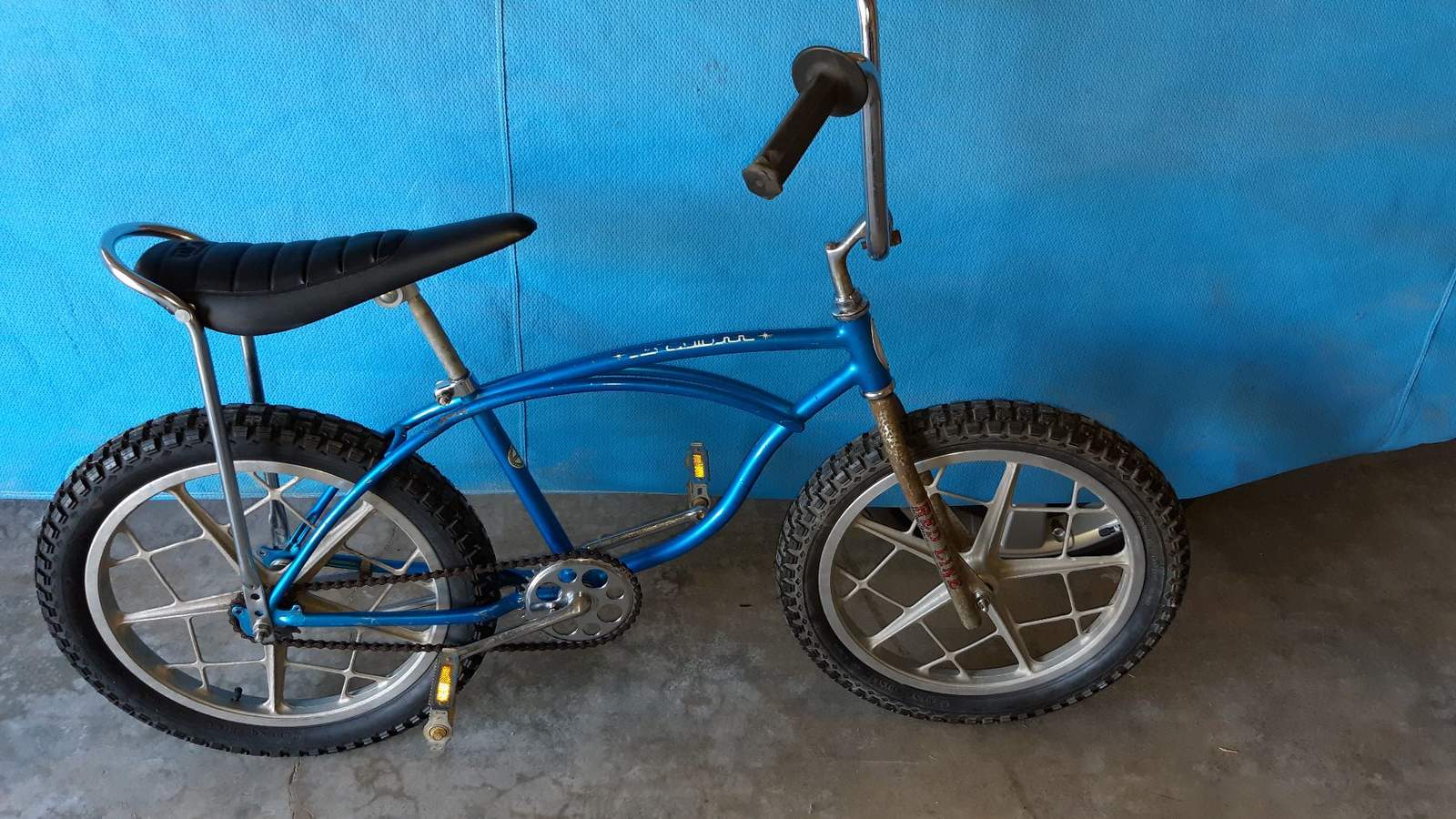 bmx banana seat bike