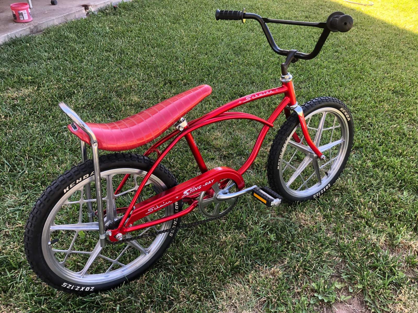 bmx banana seat bike