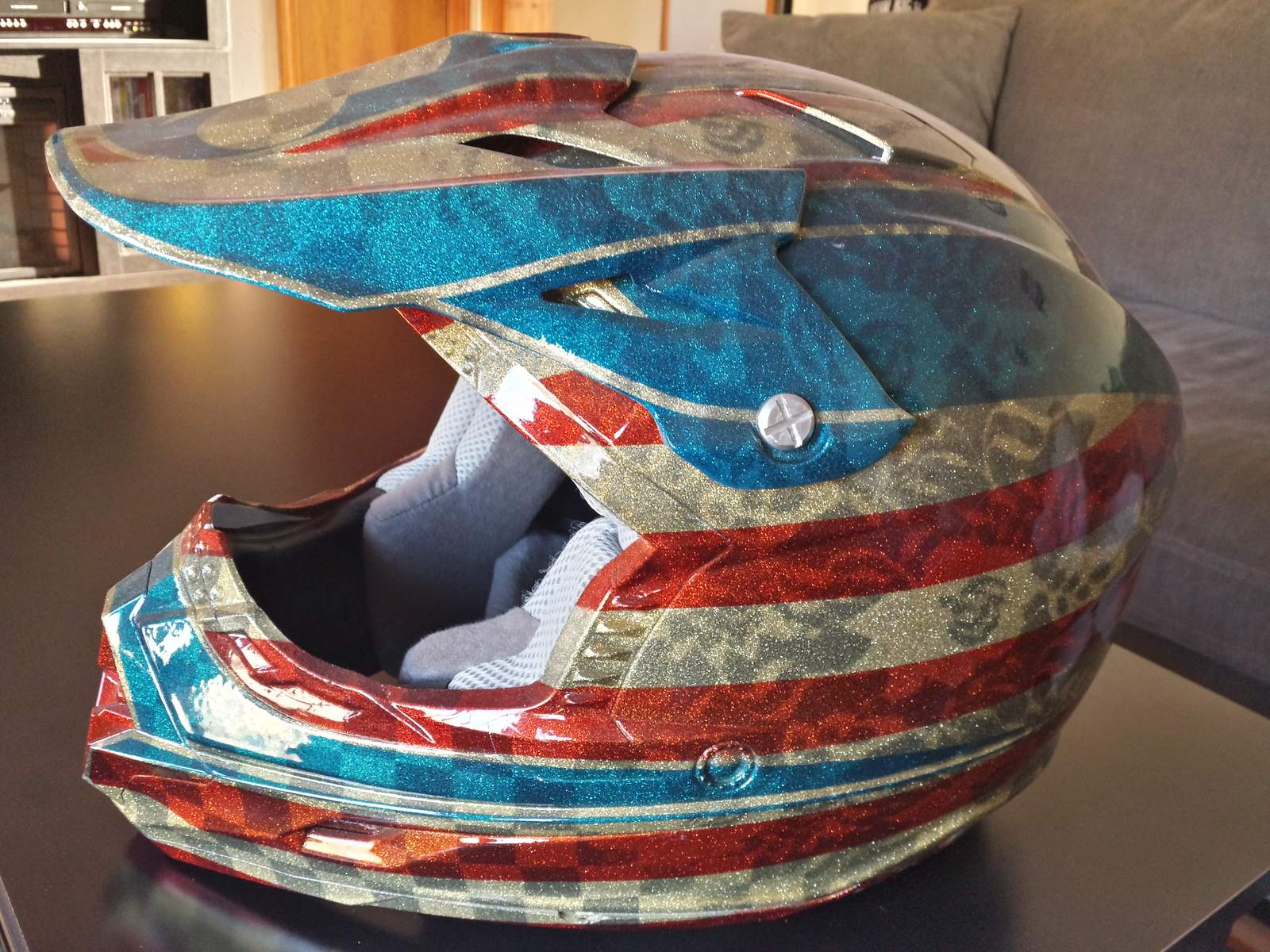 custom mtb helmet painting