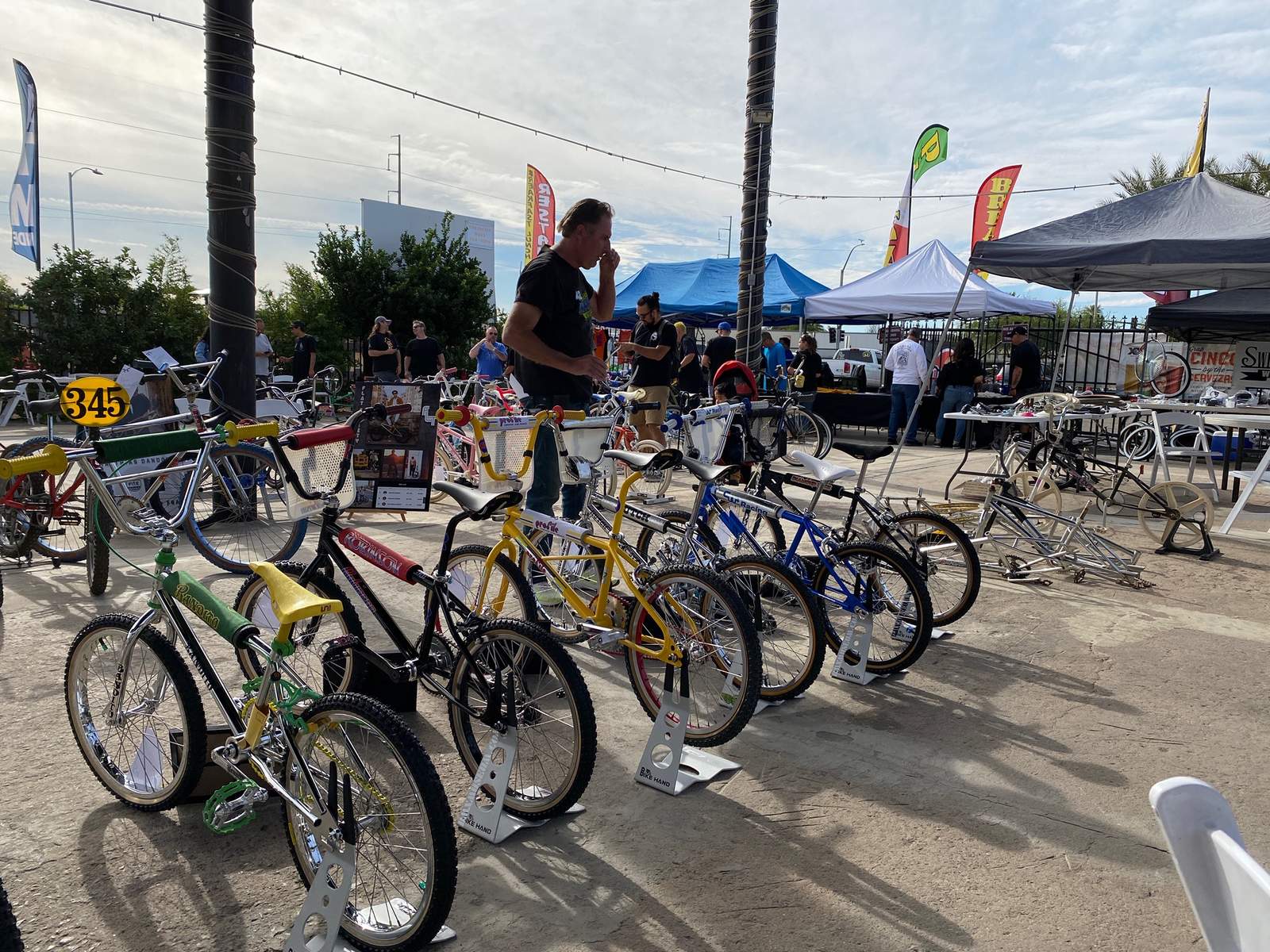 Nov 23, Phoenix Bike Co. Swap meet and bike show Forums