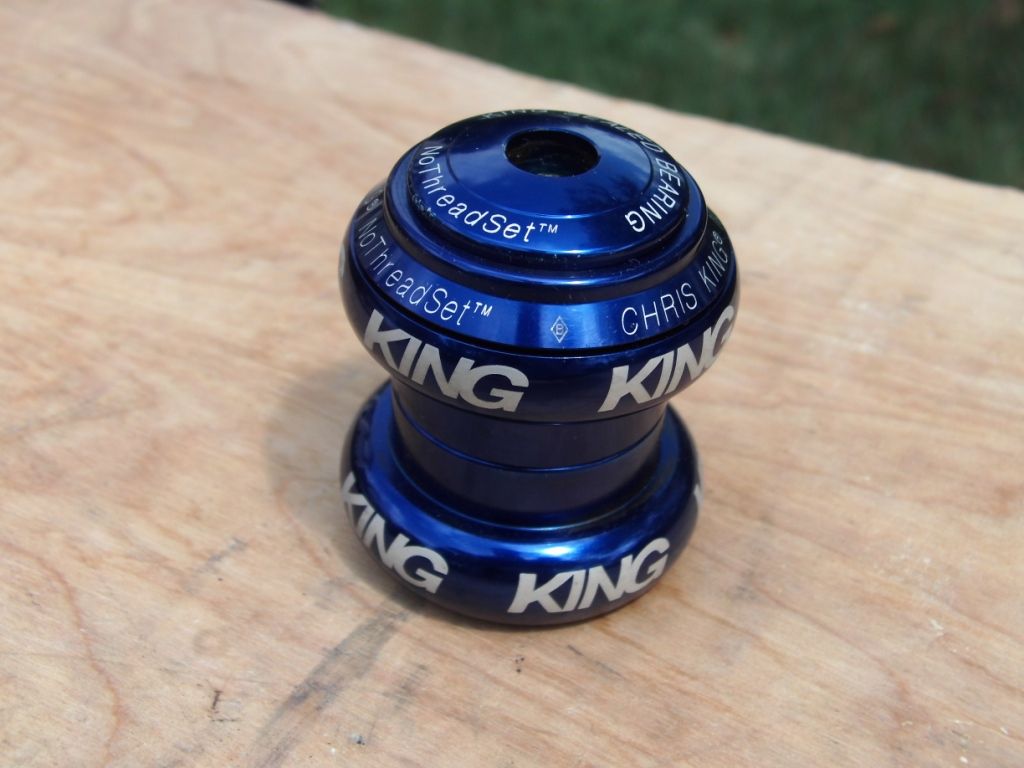 BMXmuseum.com For Sale / Chris King Headset - Navy Blue - 1-1/8