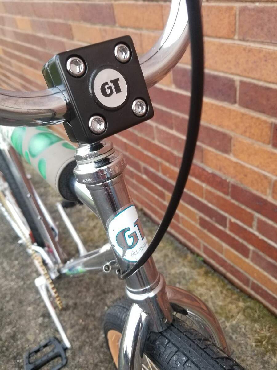 frequency m100 spin bike