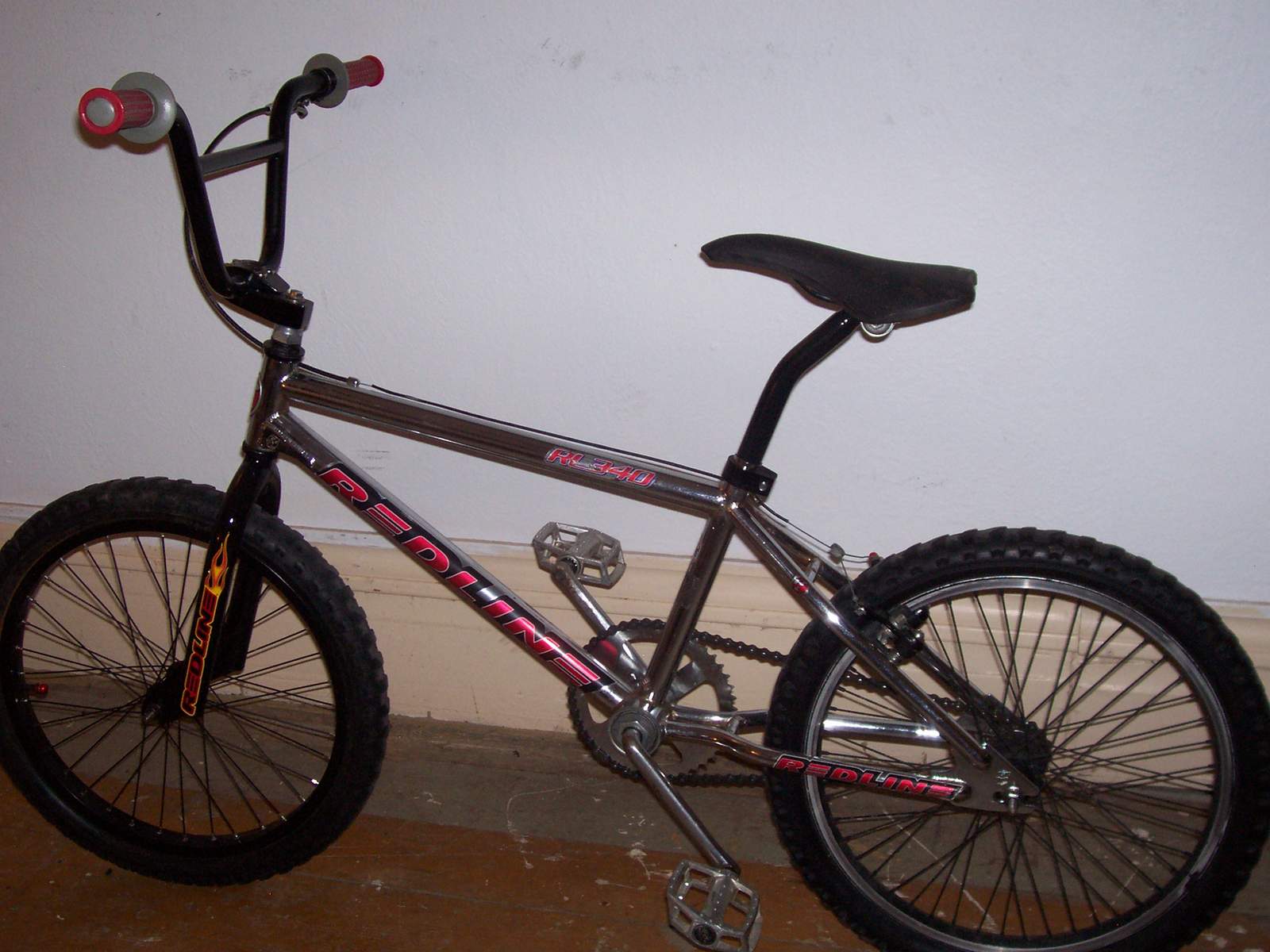 Show off your Red & Black on Chrome bikes and builds Forums