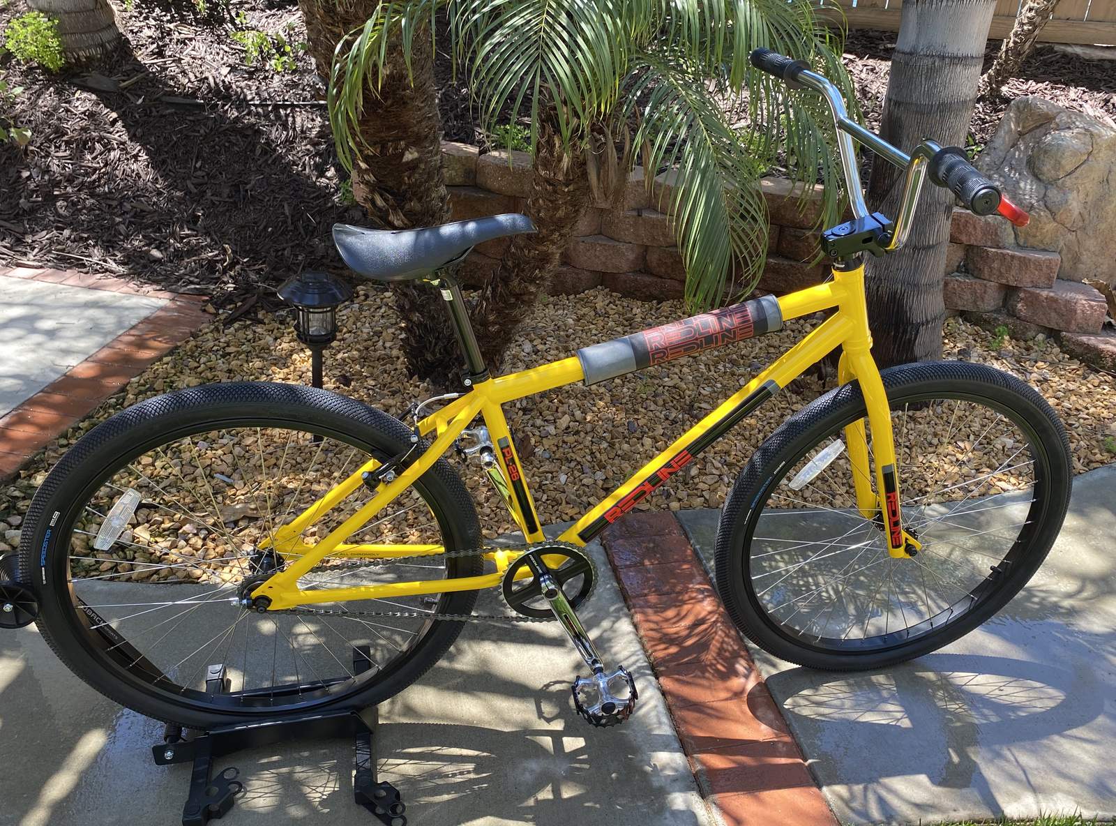 redline bikes pl26 bmx race cruiser