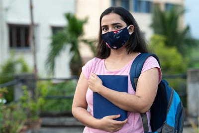 Combate à evasão no Ensino Médio: replanejamento e resgate da identidade escolar Combate à evasão no Ensino Médio: replanejamento e resgate da identidade escolar