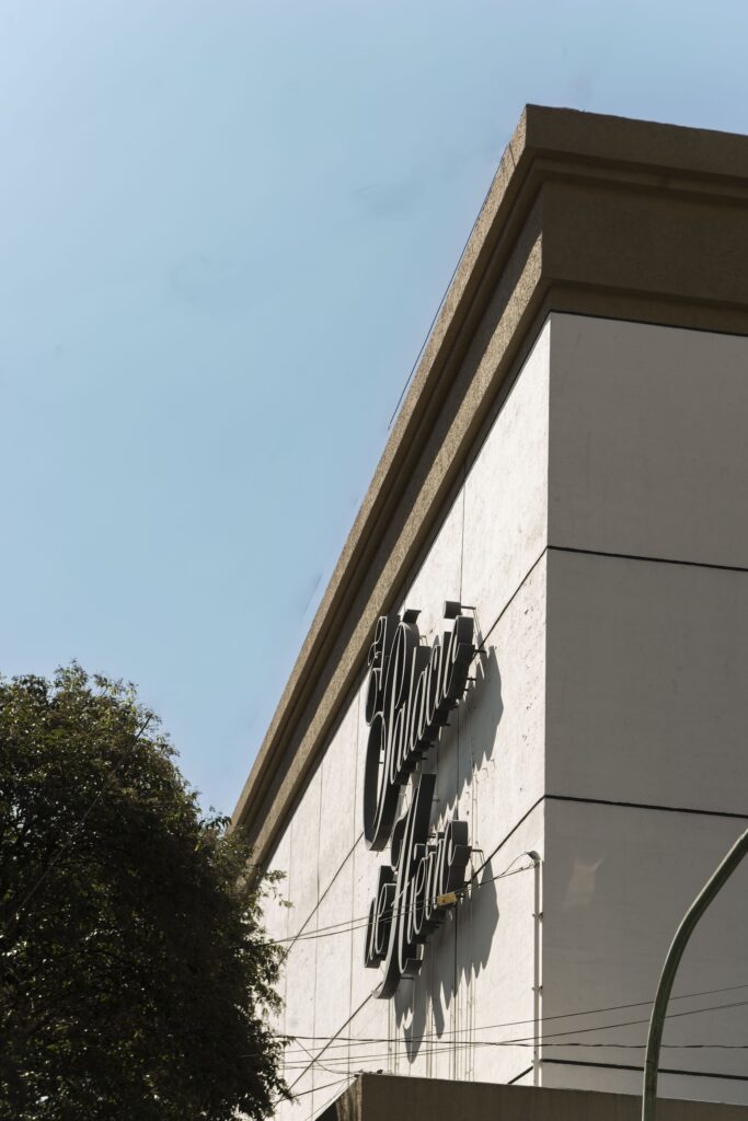 El Palacio de Hierro Durango